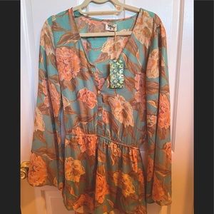 NWT Show me your Mumu red rocks floral romper size large teal and floral print